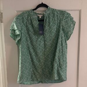 Crown & Ivy Embroidered Blouse | Green | XL | NWT